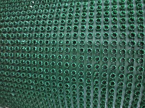 Щетинистое покрытие ГОЛИАФ 0,9м (03 тем.Зелёный, щетинистое покрытие) 0,9 х 3м